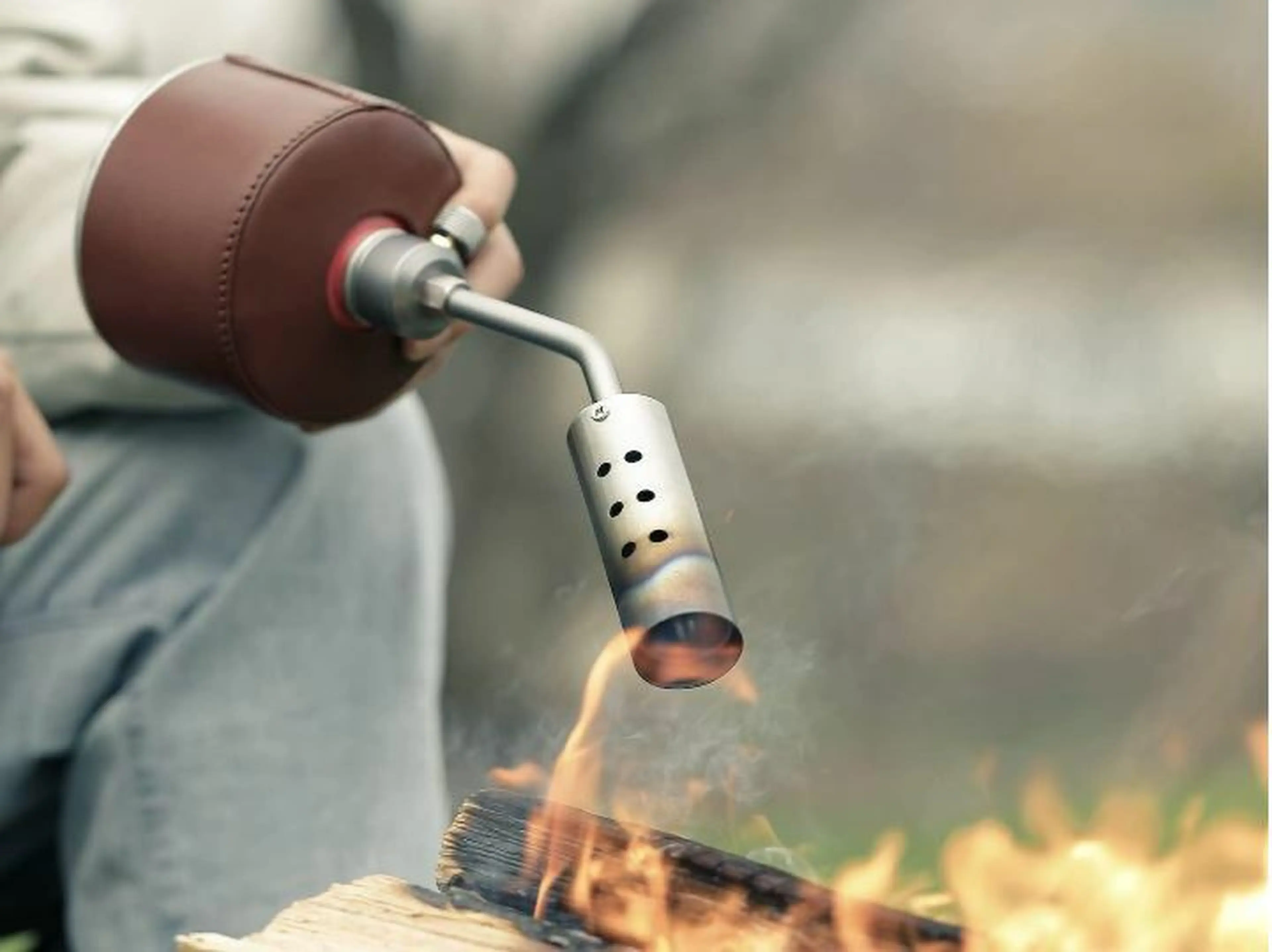 トーチバーナーおすすめ15選！使い方から炙り料理まで詳しく紹介！キャンプ・アウトドア情報メディアhinata