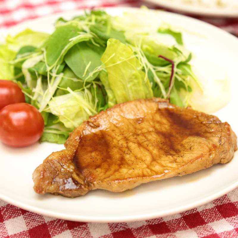 やっと使いました塩麹「豚ロース肉の塩麹ソテー」＆塩麹豚を使って「厚切り肉のもやし炒め」 : SAKE TO RYOURI Powered byライブドアブログ