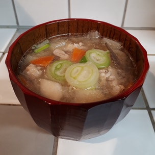 リュウジさんの「至高の豚汁」を双松桃子さんが作るアイスム