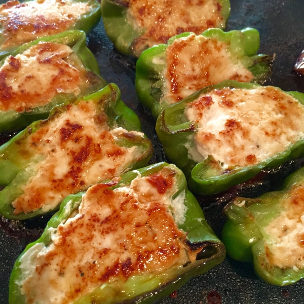 ピーマンの肉詰めのレシピ 作り方：白ごはん.com