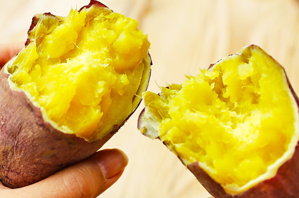 簡単！ とっても甘い焼き芋の作り方。電子レンジ、フライパン、炊飯器で比較