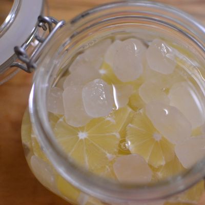 レモン酒の作り方と愉しみ方、ウォッカを使った果実酒レシピ - 北欧、暮らしの道具店