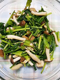 カットしめじ」は洗う？洗わない？どっちが正解？元スーパーの店員が解説！ ぱるとよ- エキスパート - Yahoo!ニュース