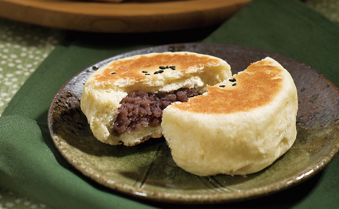 フライパンで作る♪大きな平焼きジャムパン 米粉パン- 米粉おやつLabo