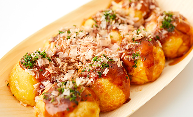 ネギ・チーズトッピングのおすすめの組み合わせ💁‍♀️✨ 色々組み合わせてお気に入りアレンジたこ焼きを見つけましょう🎶ななたこたこ焼きたこ焼き屋いか焼き要町要町グルメ池袋池袋グルメTAKOYAKIIKAYAKI