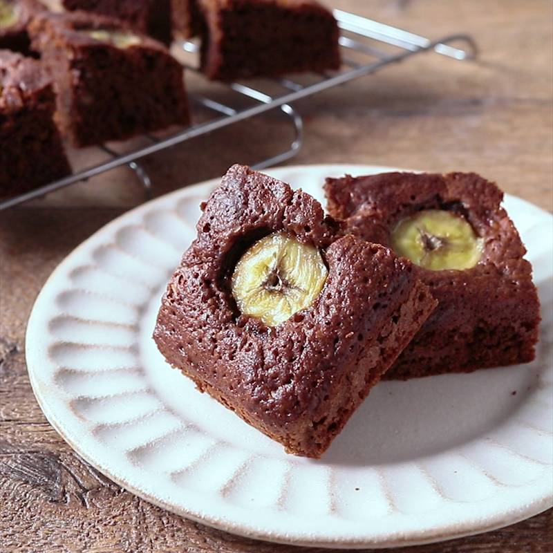 楽天市場 ガトーショコラ・オランジュ～ドライオレンジスライス添え～オレンジ風味のベイクドチョコレートケーキ～乾燥みかんの輪切り添え 15cmホール 冷凍便 送料別: ARANCIA mica male