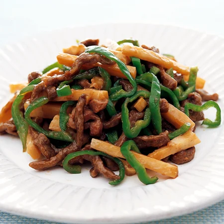 冷凍しておくと便利♪自家製ミールキットで作る「チンジャオロースー」レシピフーディストノート