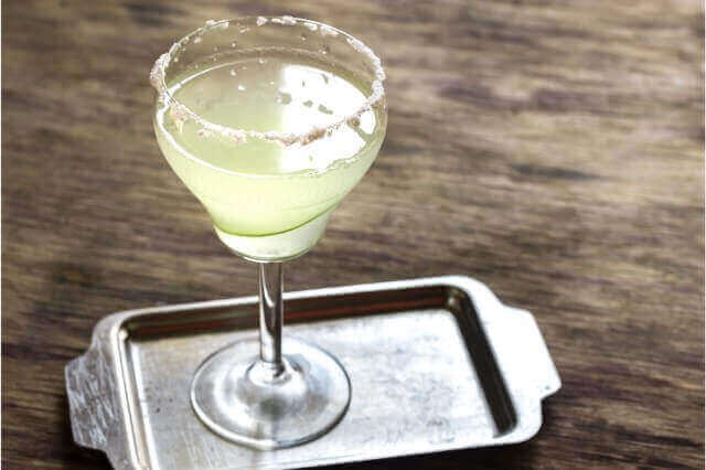 おすすめカクテル21種類！シチュエーション別に名前を一挙ご紹介ふるなび公式ブログ ふるさと納税DISCOVERY