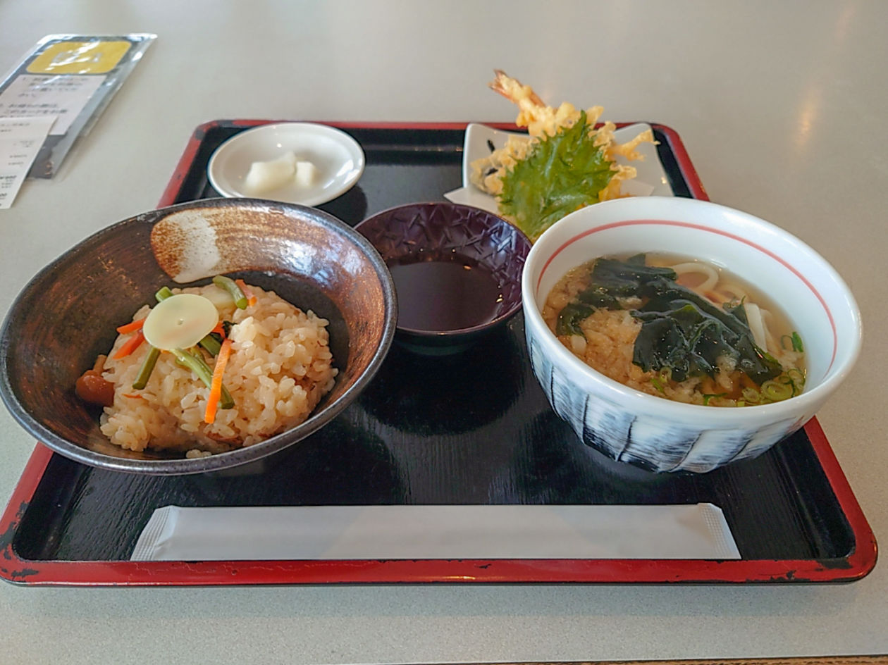 三好野レストラン 原尾島店 - 岡山市中区 - 洋食おかコミ