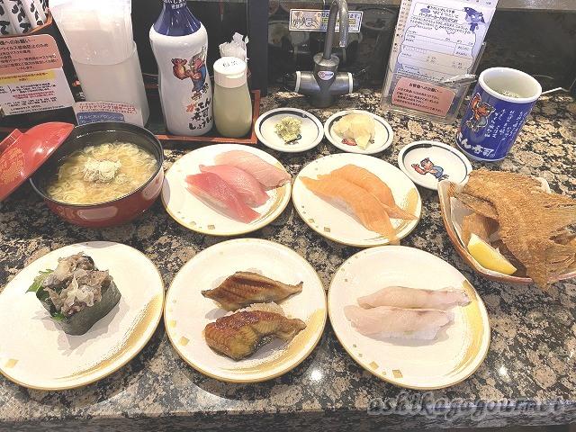 父の日🥸 がってん寿司行田店では 父の日限定セットご予約承り中！！ 父の日はお家でがってん寿司のお寿司はいかがでしょうか？？ご予約お待ちしております。父の日 お寿司 がってん寿司ぎょうだ父の日プレゼント
