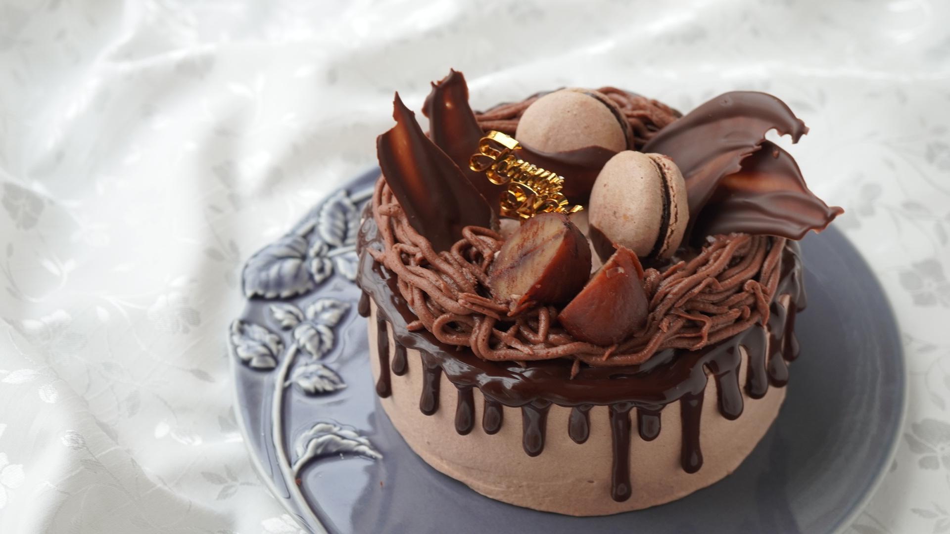 マカロンをのせたケーキが可愛すぎるmarry マリー