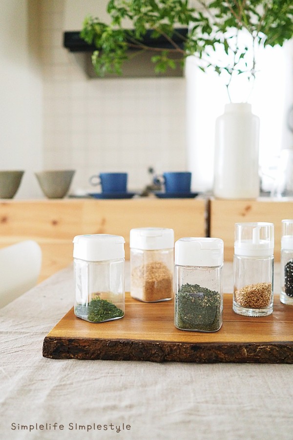 100均セリアの「調味料ボトル」おすすめ5種類！サイズ感は？使いやすい工夫が凄いイチオシichioshi