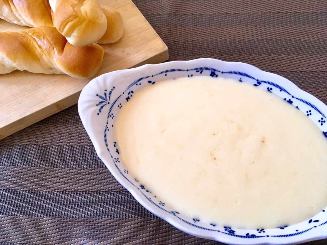 簡単 カルボナーラ 牛乳なし とろけるチーズTikTok