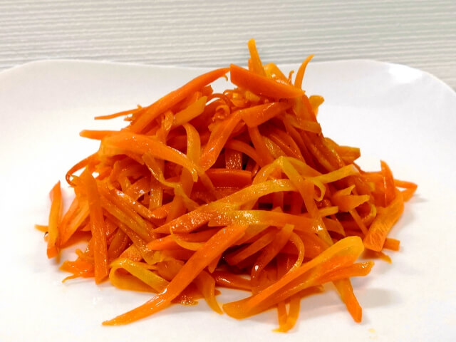 相葉マナブ 旬の産地ごはん ニンジン編「にんじんのカラムーチョサラダ」の作り方知っ得レシピ