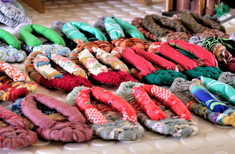 簡単布ぞうりの作り方♪エコで健康的な和のルームシューズを手作りしようキナリノ