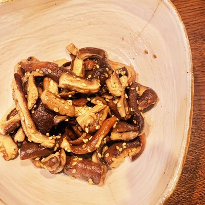 若芽ひじきと焼きしいたけの白だしナムル