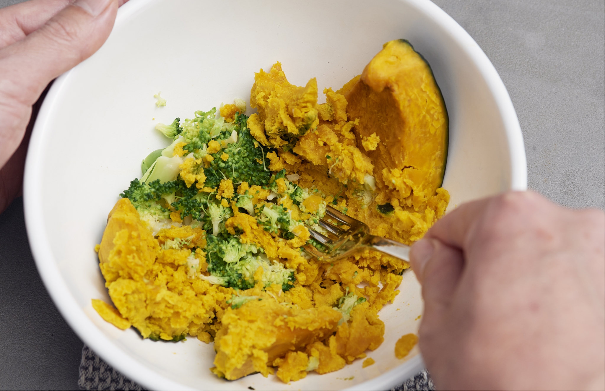 昨日の コウケンテツさんの 森のおとぎのカボチャスープ を 坊ちゃんかぼちゃの中に かぼちゃも 一緒に いただきます Noriko🍝🍴🍩Snapdish スナップディッシュID:CnumGa