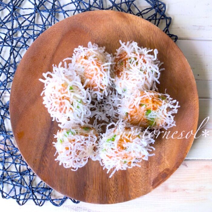 春雨でカリカリ！タラの梅しそ揚げ