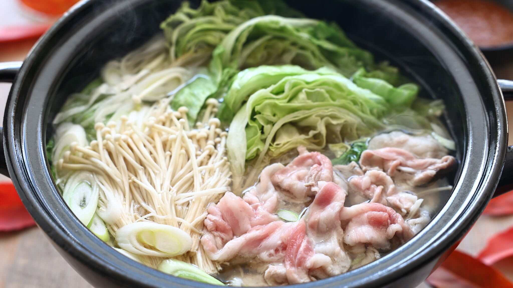 豚肉とレタスのしゃぶしゃぶピリ辛ごま中華だれ』のレシピ レタス1玉使うおつまみオレンジページ ニュースデイリーオレンジページnet