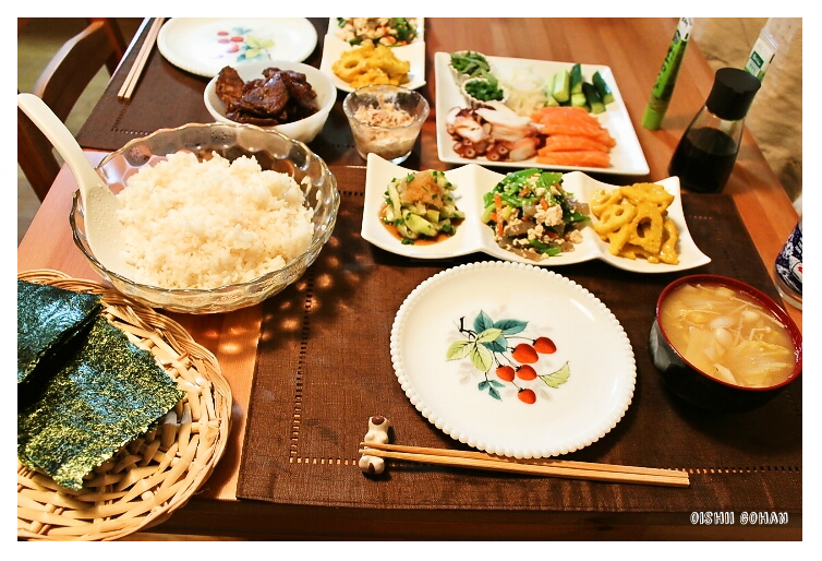 ルール不要！週末家族が揃ったら、みんなで楽しく手巻き寿司♪キナリノ