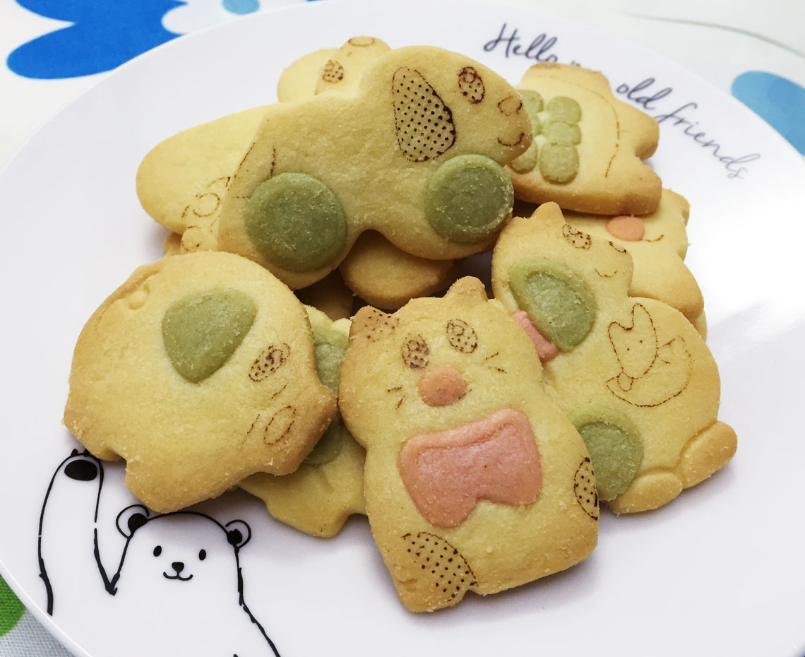 懐かしいお菓子 ブルボンのきどりっこクッキーを食べて画像撮りました