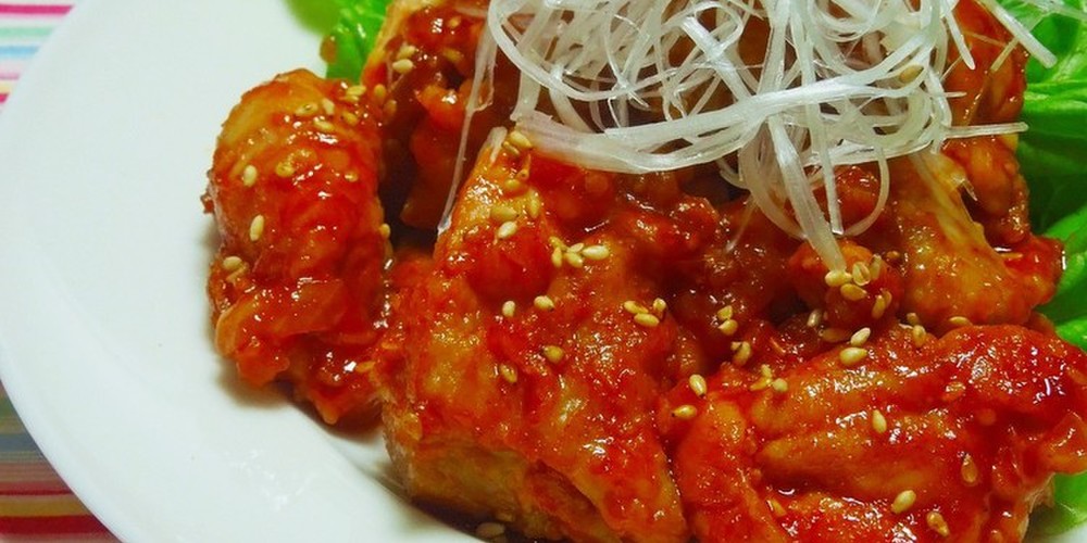 つくれぽ1000ヤンニョムチキン 韓国風フライドチキン の作り方レシピ人気1位～15位をチーズ入りや揚げないのにカリカリに仕上がるレシピなどを紹介クーカイ-Cookai