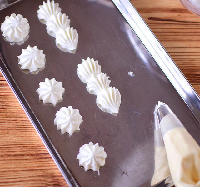 余ったホイップクリームでパンナコッタ♡