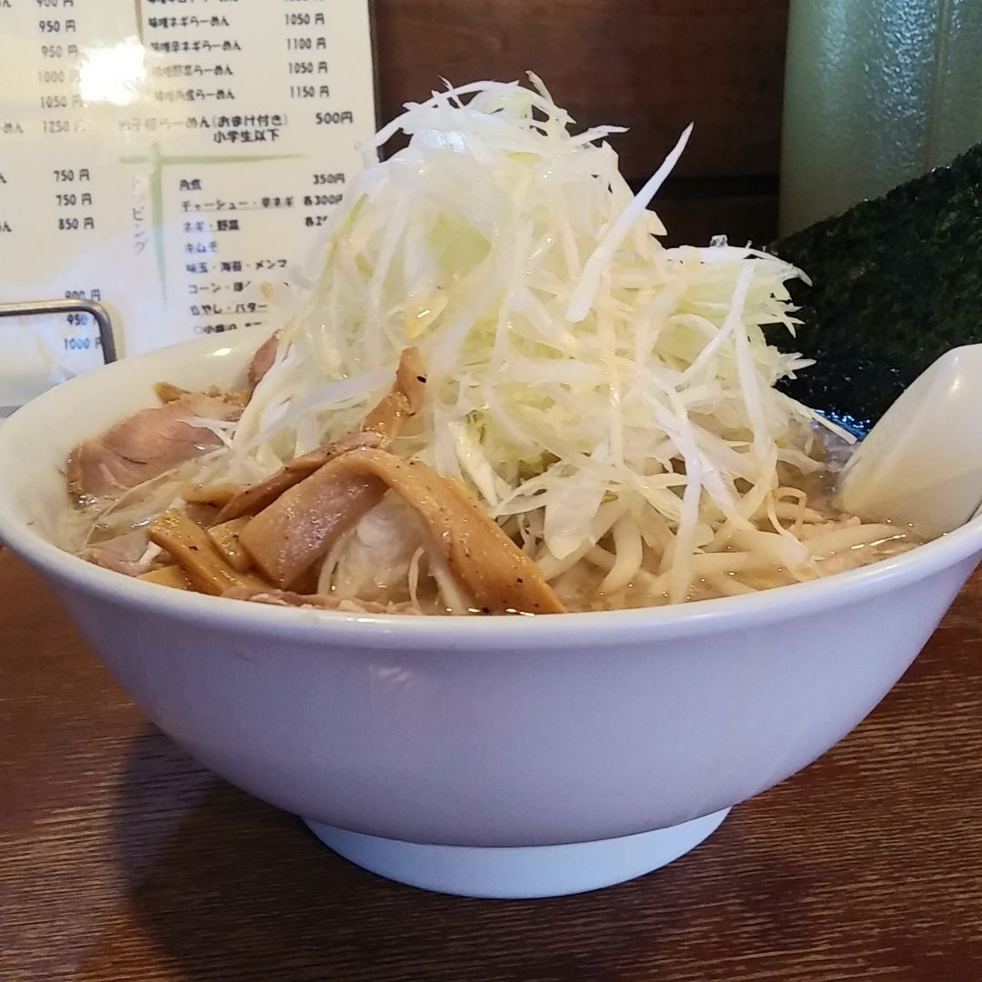 手作りチャーシュー白髪葱たっぷりのせ