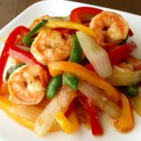 えびはプリプリ！卵はふわふわ♪パパッと作れる「炒め物」レシピフーディストノート