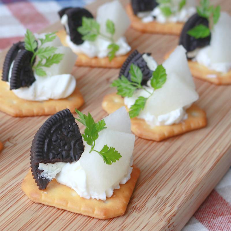 クラッカーには何をのせる？トッピング・ディップレシピ15選 - macaroni