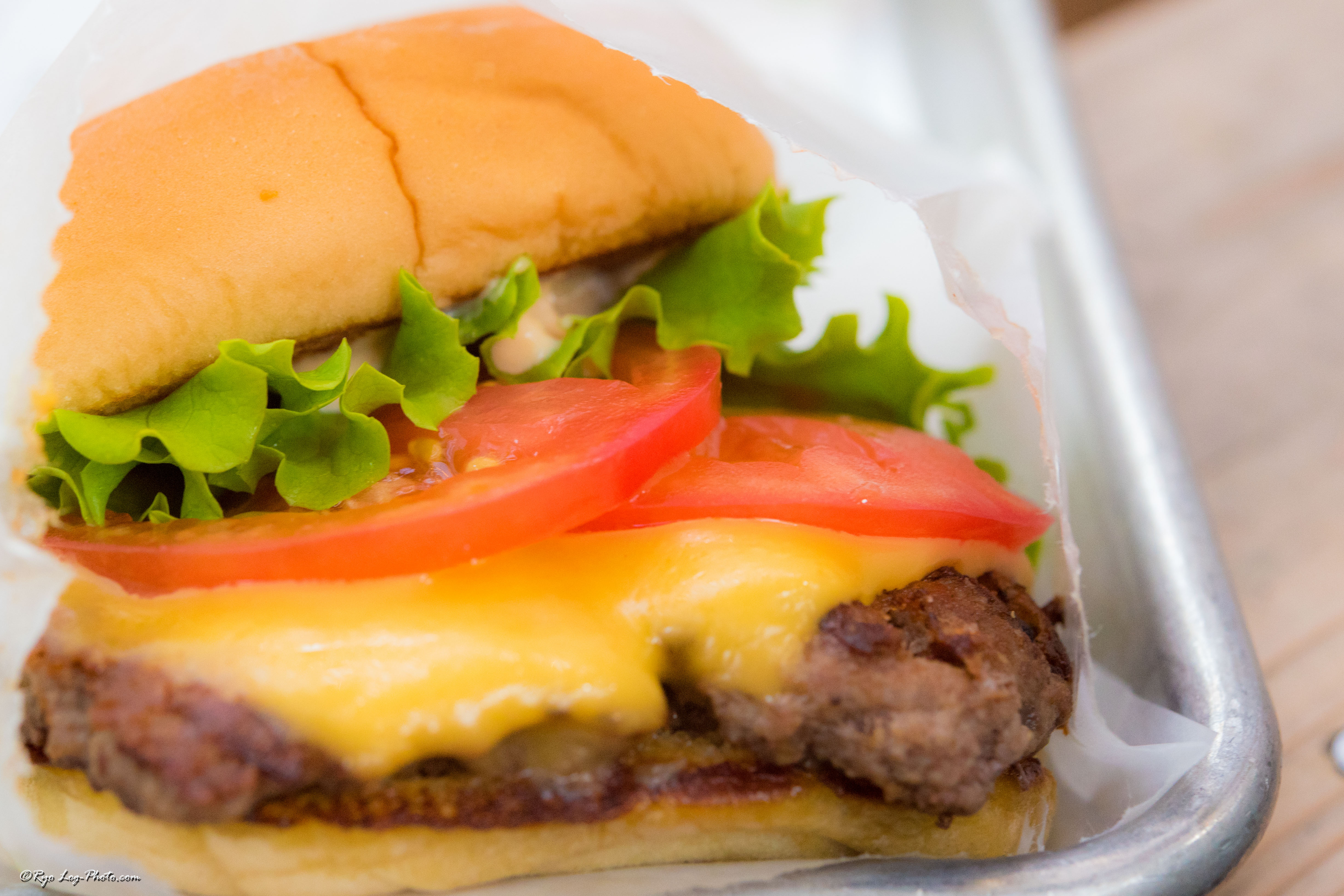 NY発のバーガーショップ！シェイクシャックで人気の定番メニューはこれ！食の虜