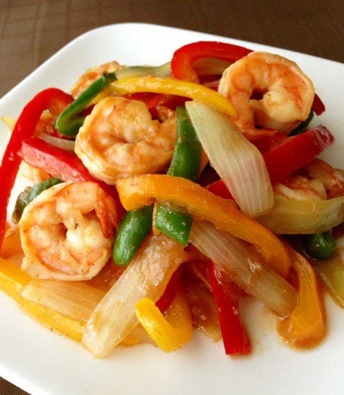 一品欲しい時は彩り鮮やかパプリカ炒め。 by ☆いも☆クックパッド簡単おいしいみんなのレシピが392万品