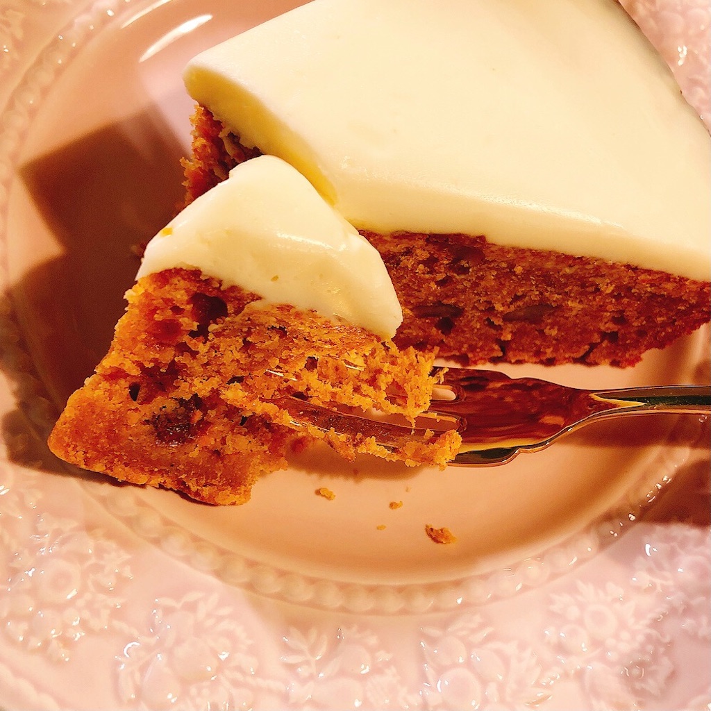 スパイスキャロットケーキ