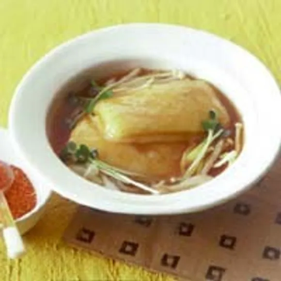 お餅消費にも！白菜のもちもちチーズお好み焼き