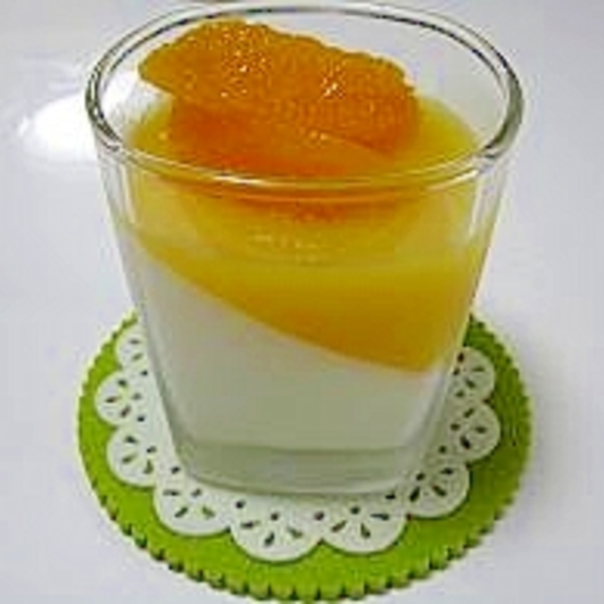 コーヒーと牛乳の二層ゼリ