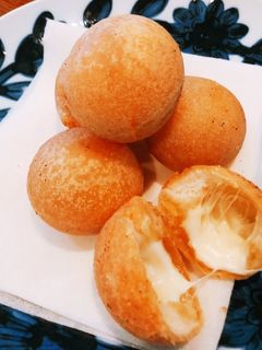 鶏むね肉のカリカリチーズボール〜エリンギがじゅわっ