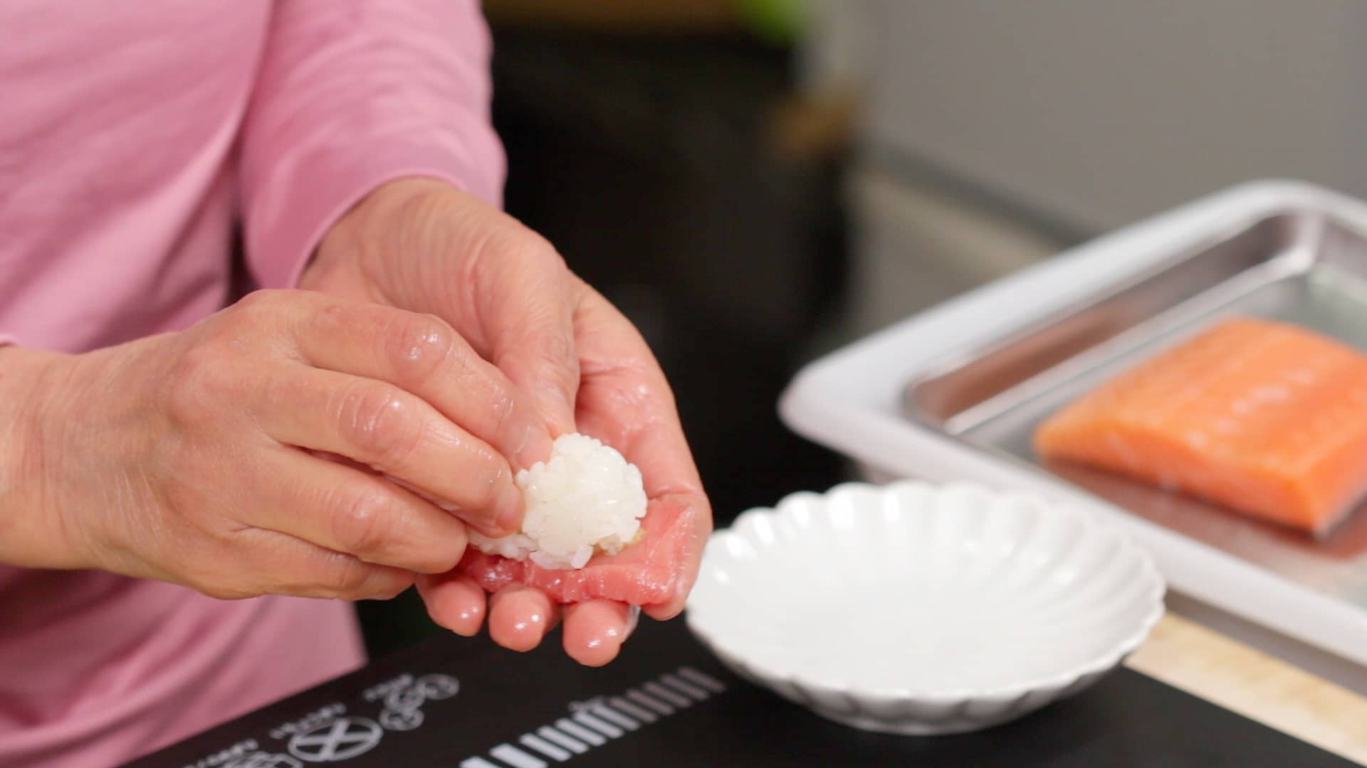 牛ステーキのにぎり寿司 - おすすめレシピダイエー食の情報