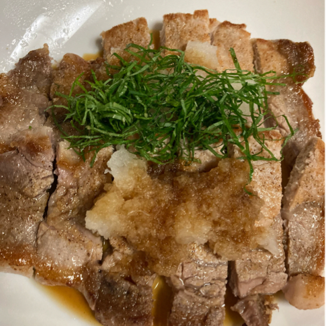 かたまり肉でさっぱりトンテキ