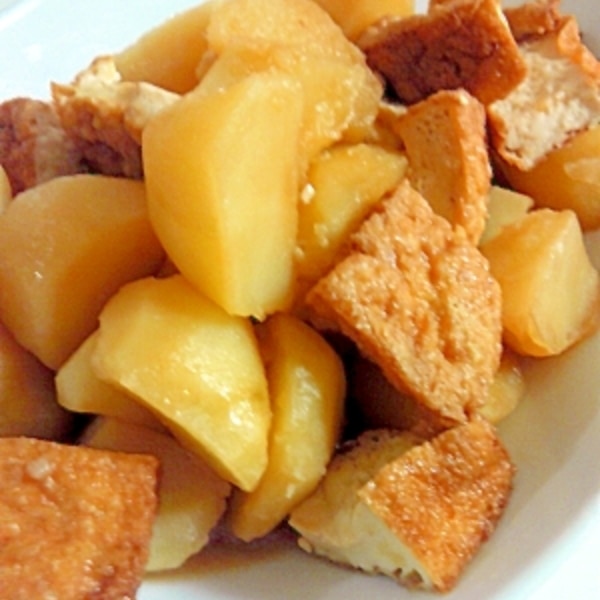 ボリューム満点！「厚揚げとじゃがいも」で作るラクうまおかずフーディストノート