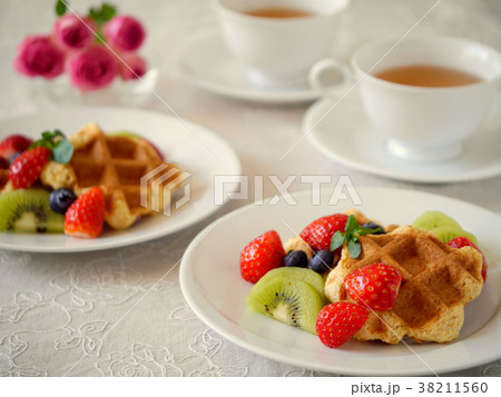 チーズワッフルとバナナのデザート