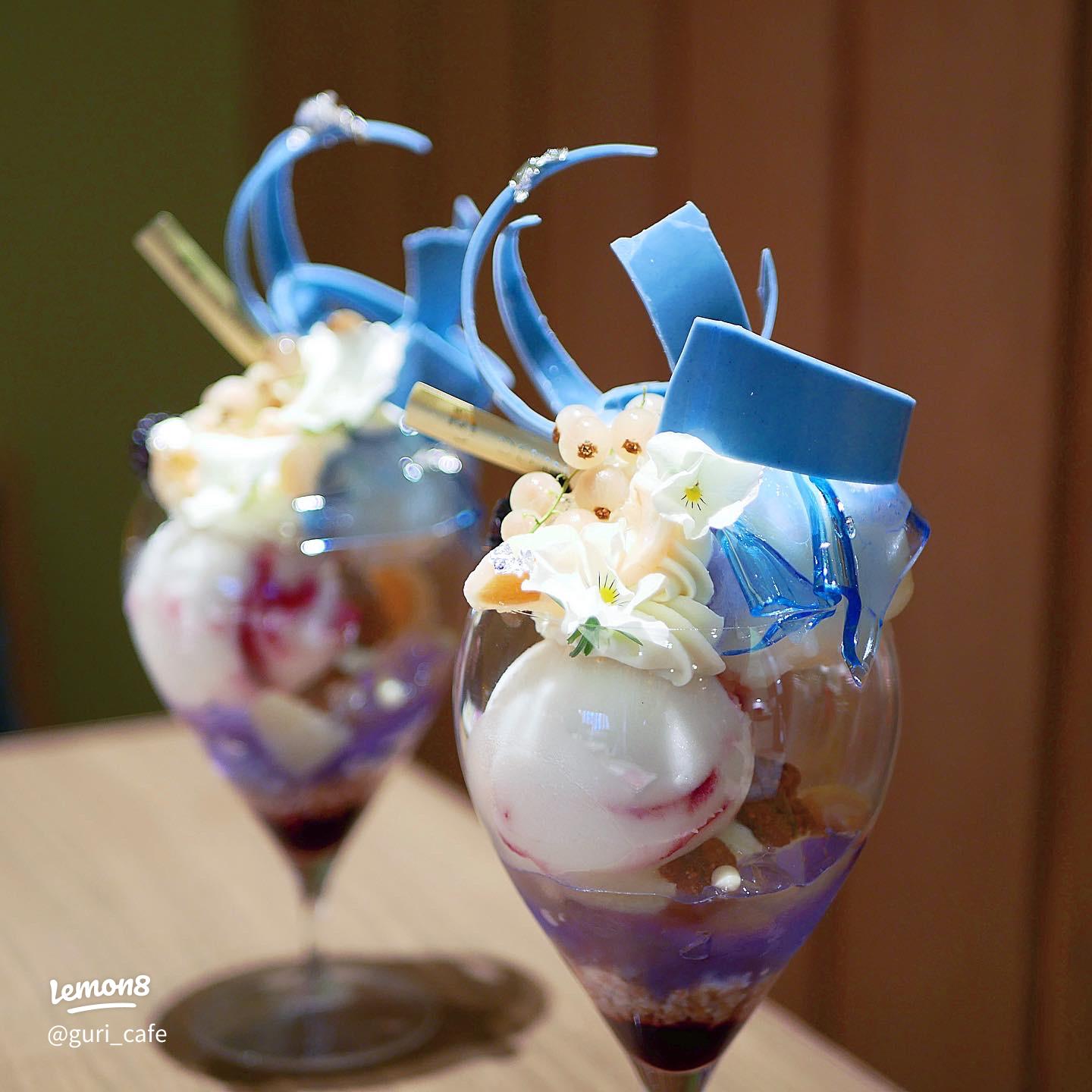 幸せを呼ぶ”「サムシングブルー・アフタヌーンティー」東京で、パール＆ティアラ着想の青色スイーツ - E・レシピ 1 3ページ