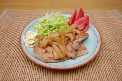 ☆豚バラきんぴら☆ ▪️cookpadつくれぽ700件超 ▪️レシピID: 2027518材料ごぼう1本 人参1 2本 豚肉 バラ肉がおすすめ150g ＊酒大さじ1 ＊塩こしょう少々 ごま油大さじ1 ○酒大さじ1と1 2 ○みりん大さじ1と1 2 ○しょうゆ大さじ1と 1 2