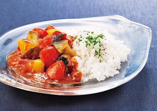 パプリカのとろけるカレーレシピエスビー食品株式会社