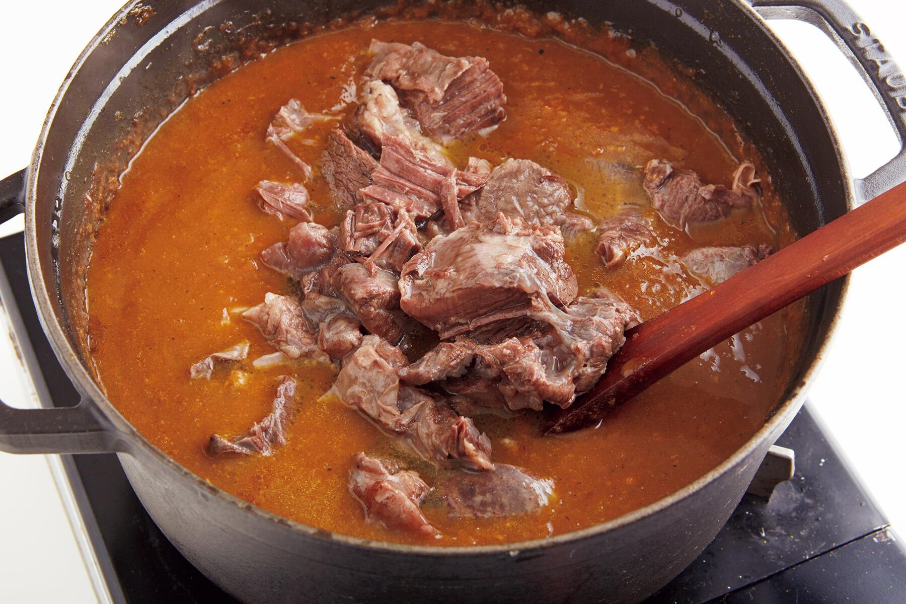 シャトルシェフ レシピ 牛すね肉の煮込みカレー 沸騰5分・保温2時間- 暮らしまっぷ