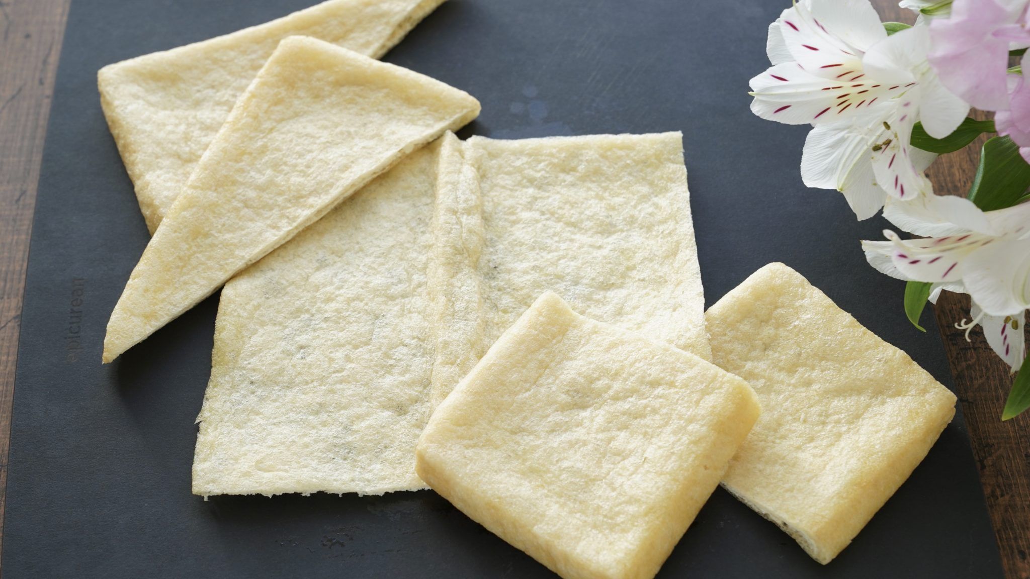 早く知りたかった。油揚げをギュっとするだけ、簡単に開く裏ワザ4yuuu