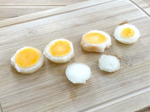 冷凍たまごで♫ちっちゃい目玉焼き