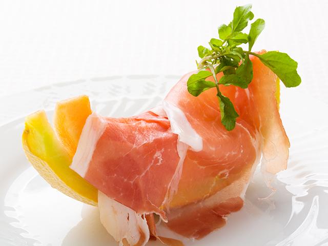 生ハムメロンプレミアムセットクラウンメロン山等級 1玉静岡県産生ハム コッパ×3: メロンショップマエシマYahoo!店 - 通販- Yahoo!ショッピング