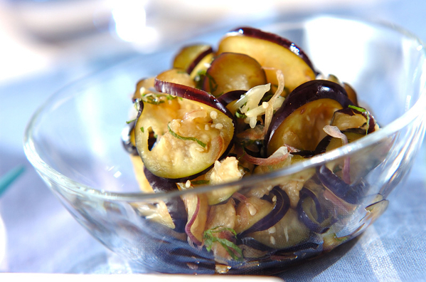 千両ナス、米ナス、白ナスなど、ナスの種類8つと、一番美味しくいただける料理法。グリーンワークス 大垣市の造園会社