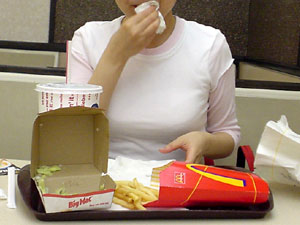 マクドナルドのパティのサイズに関する検証: ハンバーガーストリートブログ版