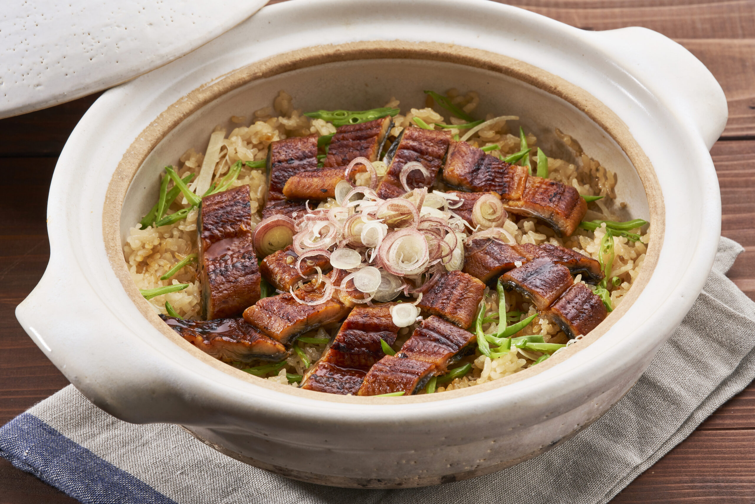 うなぎのスタミナチャーハンフワフワ卵のせ